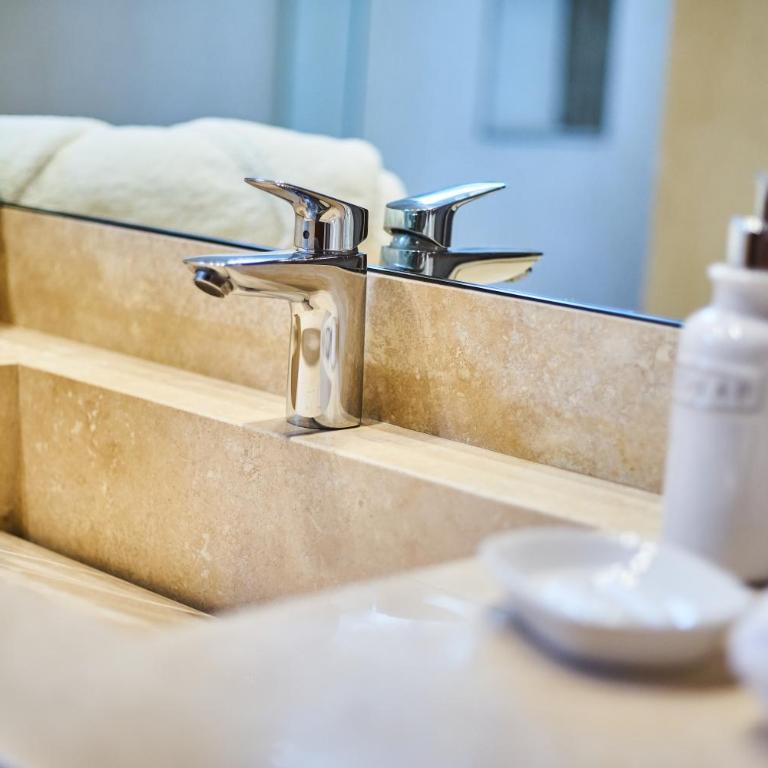 Don Quijote - Private pool & Beach club access - Apartamento de 3 dormitorios - 23