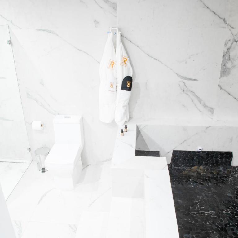 Ramë Hotel Boutique - Suite con piscina privada - 7