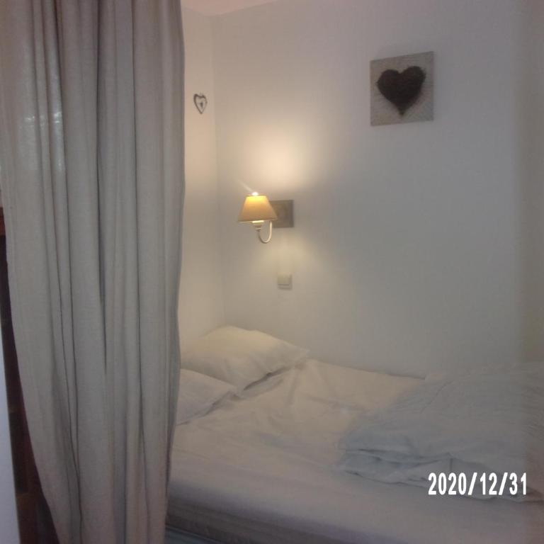 Hébergement Coup de Coeur - Appartamento con 1 Camera da Letto - 13