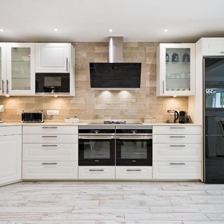 Sitges Spaces Mediterranean Apartments 4 Bedroom - Apartamento - 4