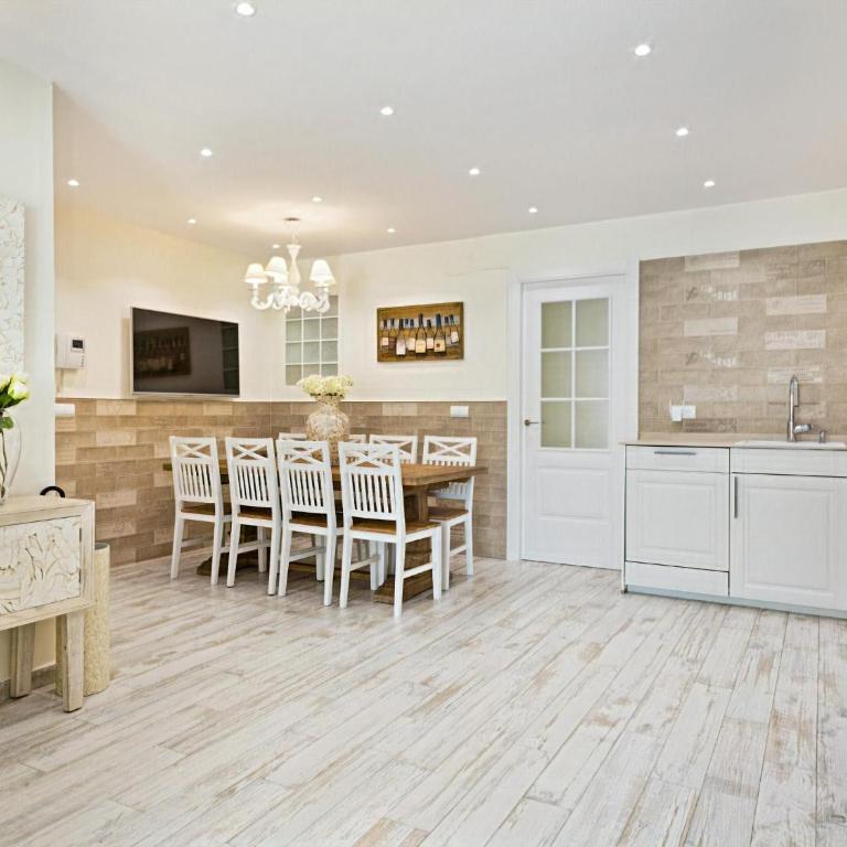 Sitges Spaces Mediterranean Apartments 4 Bedroom - Apartamento - 22