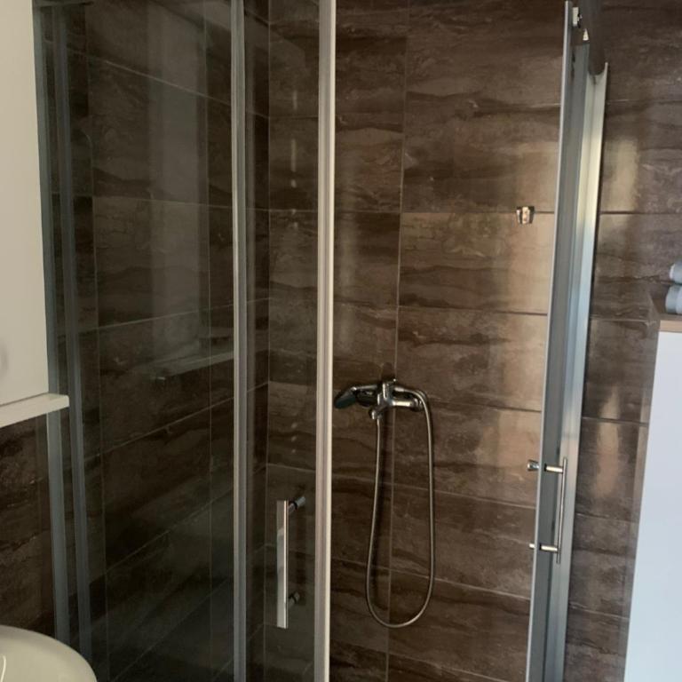 VIP House 1 - One-Bedroom Apartment - 14