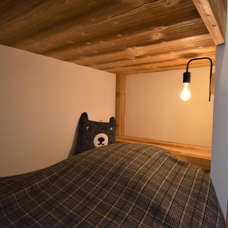 VAUJANYLOCATIONS - Saphir 04 - Appartement 2 Chambres - 8
