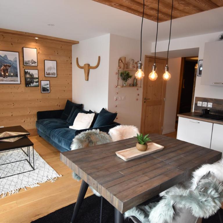 VAUJANYLOCATIONS - Saphir 04 - Appartement 2 Chambres - 4