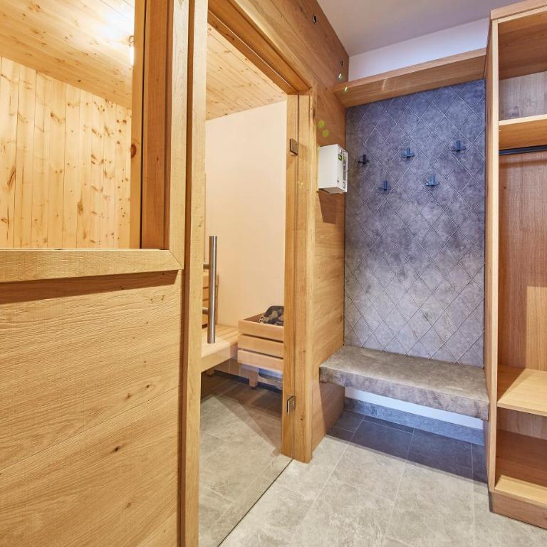 Wiesl Lodge Saalbach - Apartment mit 2 Schlafzimmern, großer Terrasse und Sauna - 18