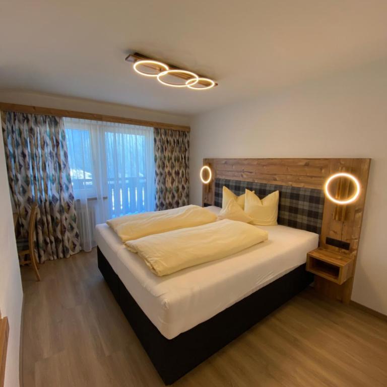 Gasthof Pension Berghof - Standard Doppelzimmer - 11
