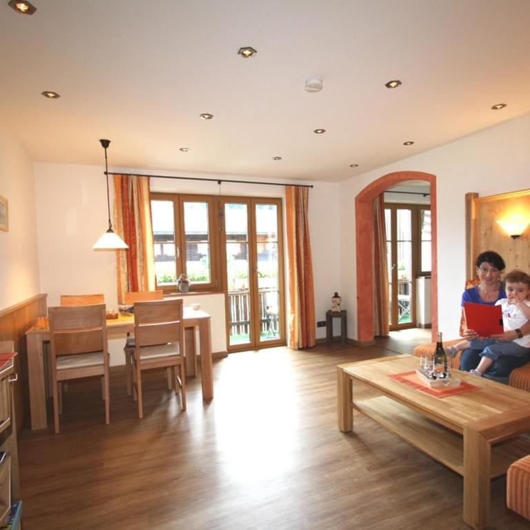 Schneider-Hof inkl. Chiemgaukarte - Apartment mit 2 Schlafzimmern - 1
