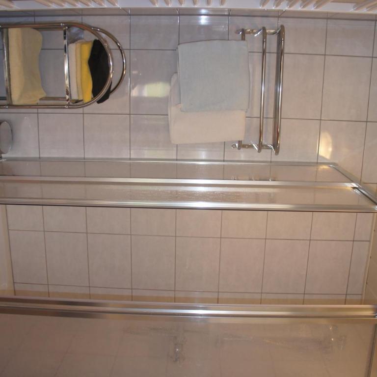 Appartementhaus Alpina - Appartamento con 2 Camere da Letto e Vista Giardino - 3