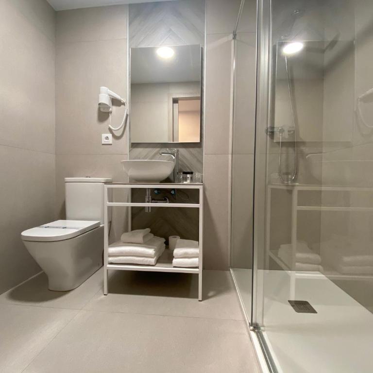 Hotel Sunna Benicassim - Deluxe Double or Twin Room with Balcony - 15