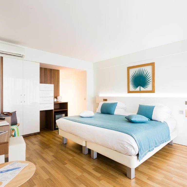 Hôtel Hélios - Chambre Deluxe - Vue sur Mer - 5