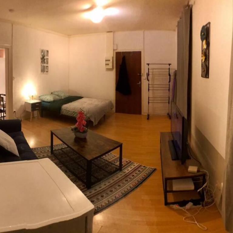Appart T1 Gare TGV spacieux et tout équipé - Apartment mit 1 Schlafzimmer - 3