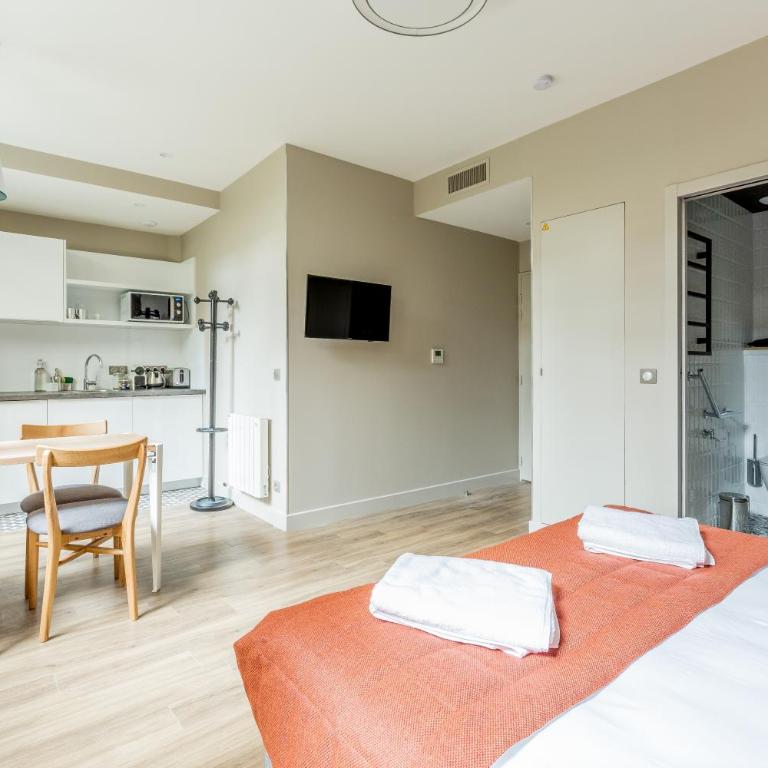Edgar Suites Expo Paris Porte de Versailles - Suite Superior con vistas al jardín - 2
