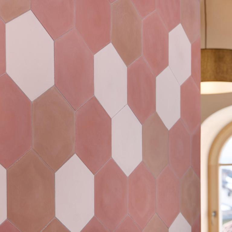 Goldengel Design - Suiten im historischen Ortskern von Kaltern - Superior Apartment - 1