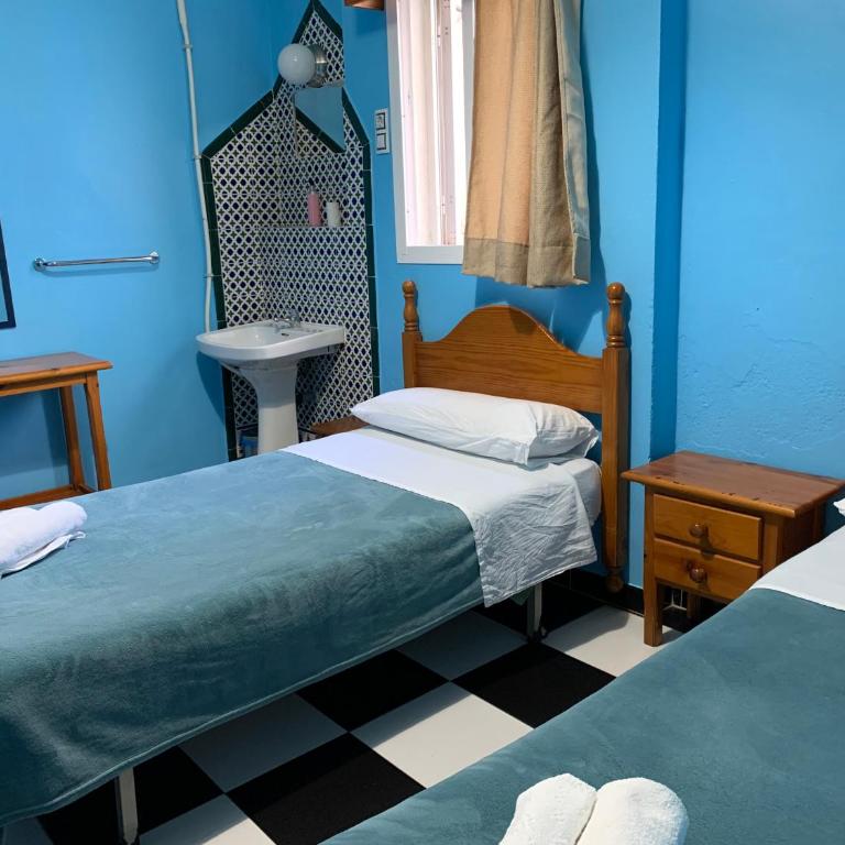 Pension Lisdos - Habitación Doble con baño compartido - 1 o 2 camas - 2