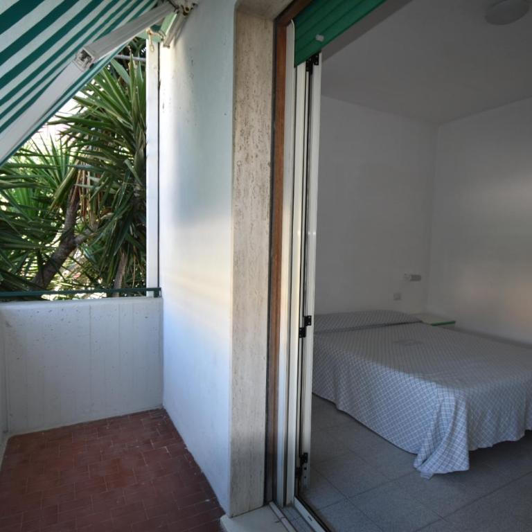 Residence On The Beach - Two-Bedroom Apartment - 9