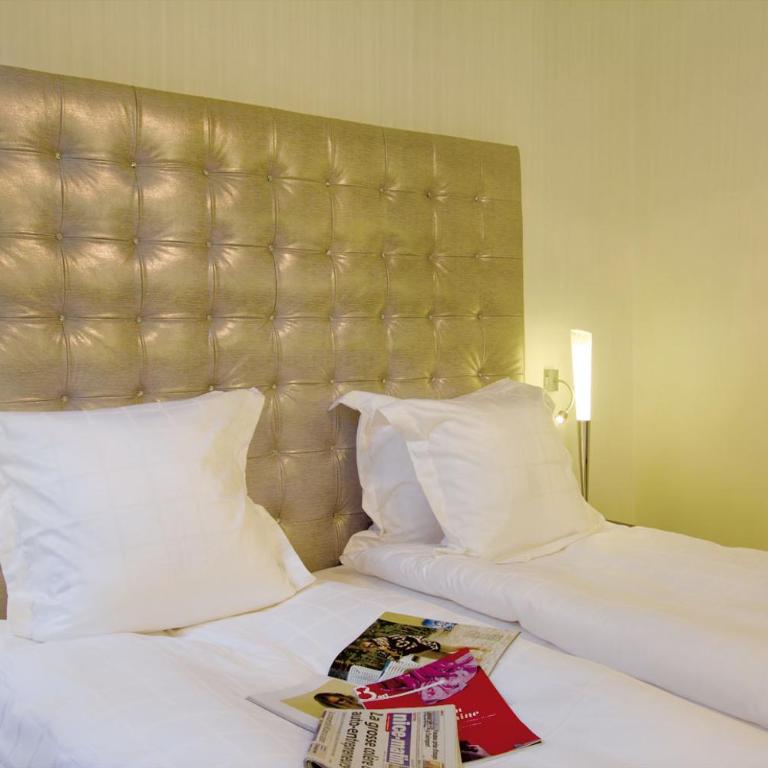 GOLDEN TULIP CANNES HOTEL de PARIS - Two-Bedroom Apartment at Villa Annette (hotel annex) - 10