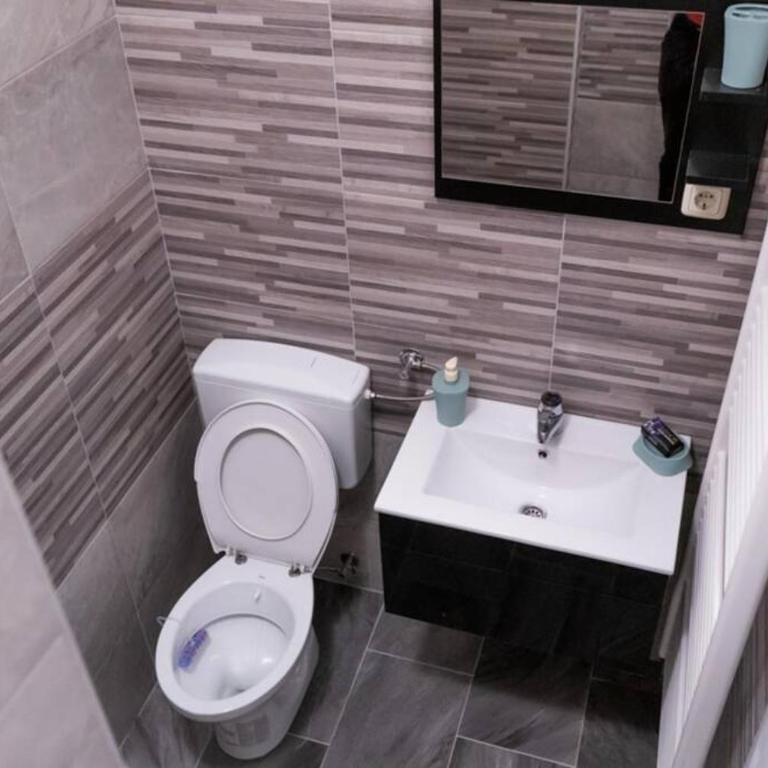 apartment HOME - Three-Bedroom Apartment - 15