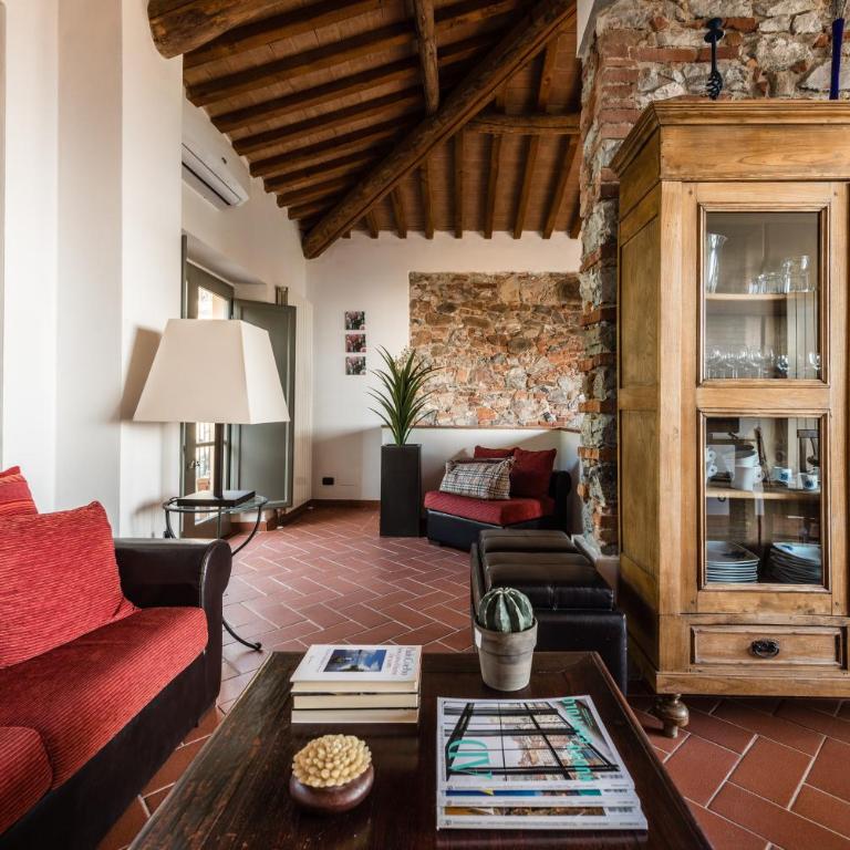 Tenuta Guinigi Antico Borgo di Matraia - Exclusive Holidays apartments & Pool - Appartamento Executive con 2 Camere da Letto, Vista, Giardino Privato e Patio - 10