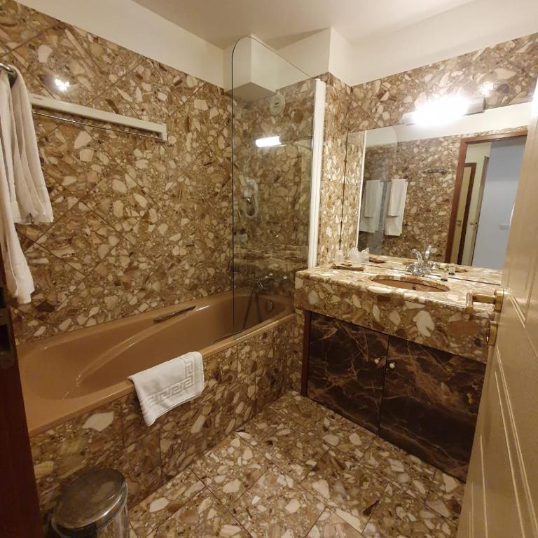 Hotel Amélie - Chambre Simple Standard - 3
