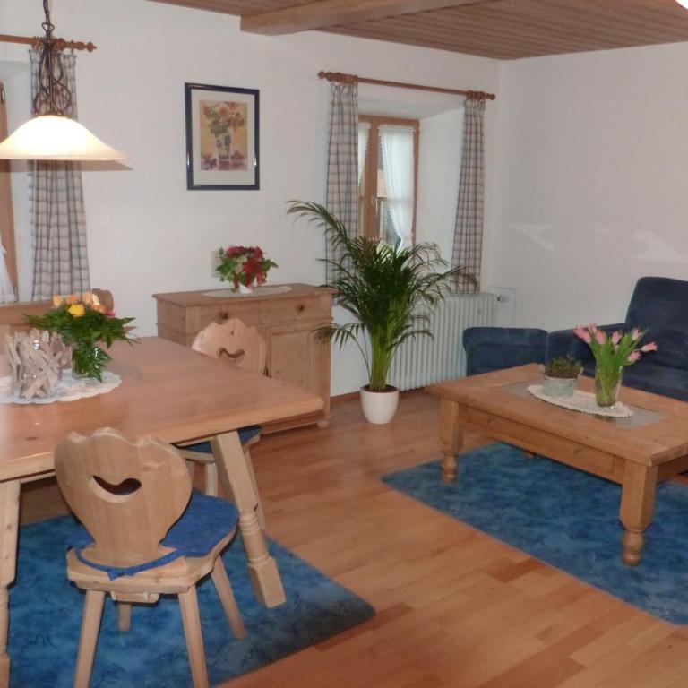 Riederhof inkl. Chiemgaukarte - Apartment mit 2 Schlafzimmern - 1