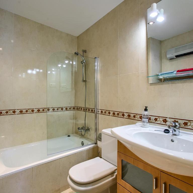 Apartamentos Barajas - Superior Studio - 2