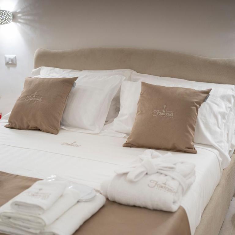 Dimora Fantasia Charme B&B - Camera Deluxe - 20