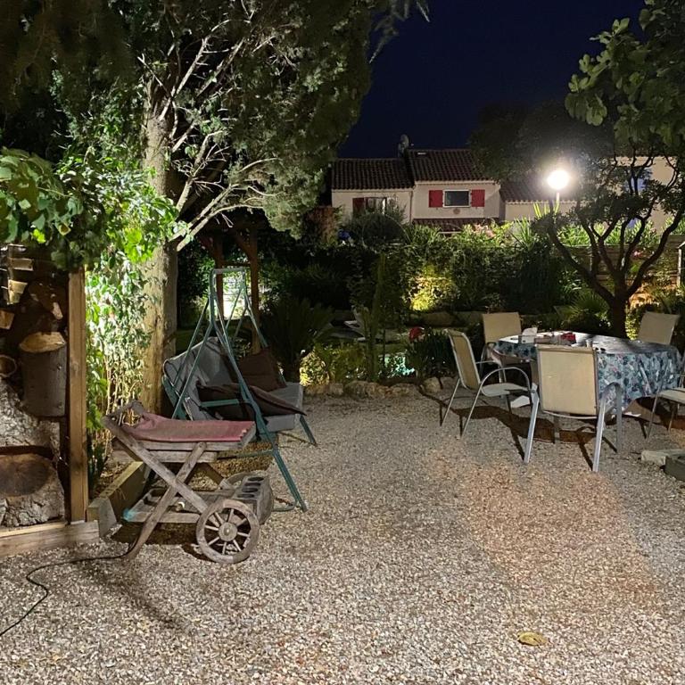 Villa LES FIGUIERS - Villa - 32