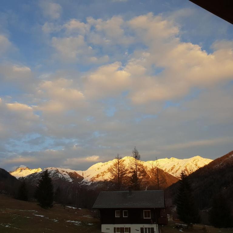 Chalet Breithorn- Perfect for Holiday with Amazing View! - Apartment A mit 3 Schlafzimmern - 35