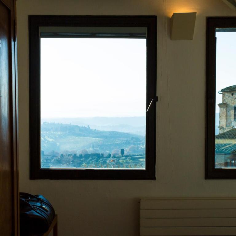 Zafferano Rooftop Terrace Tower House - Three-Bedroom Apartment - 46