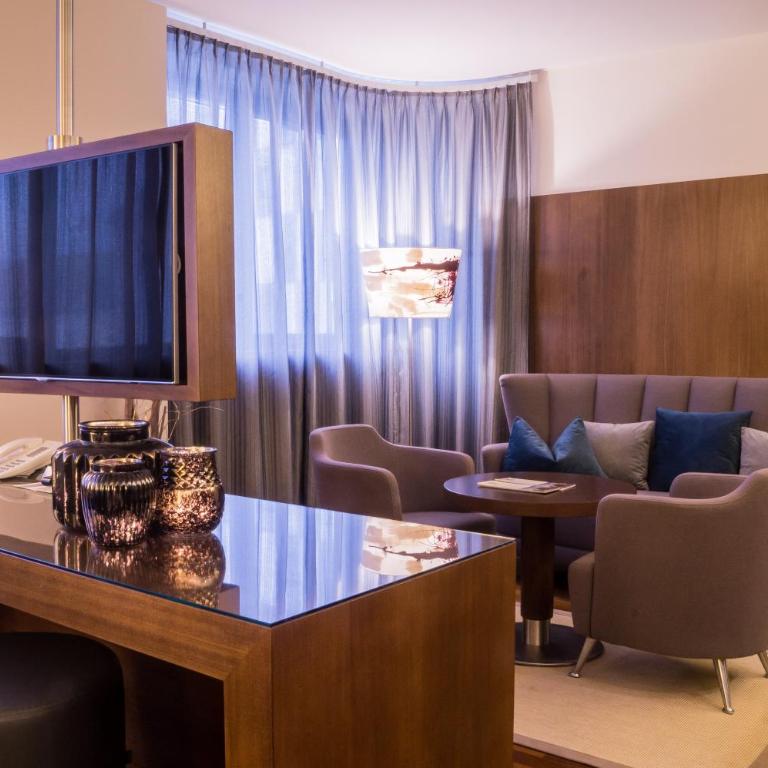 The PENZ Hotel - Junior Suite - 3