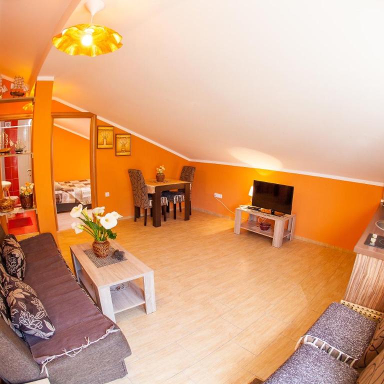 Piano apartments - One-Bedroom Apartment with Balcony - 47