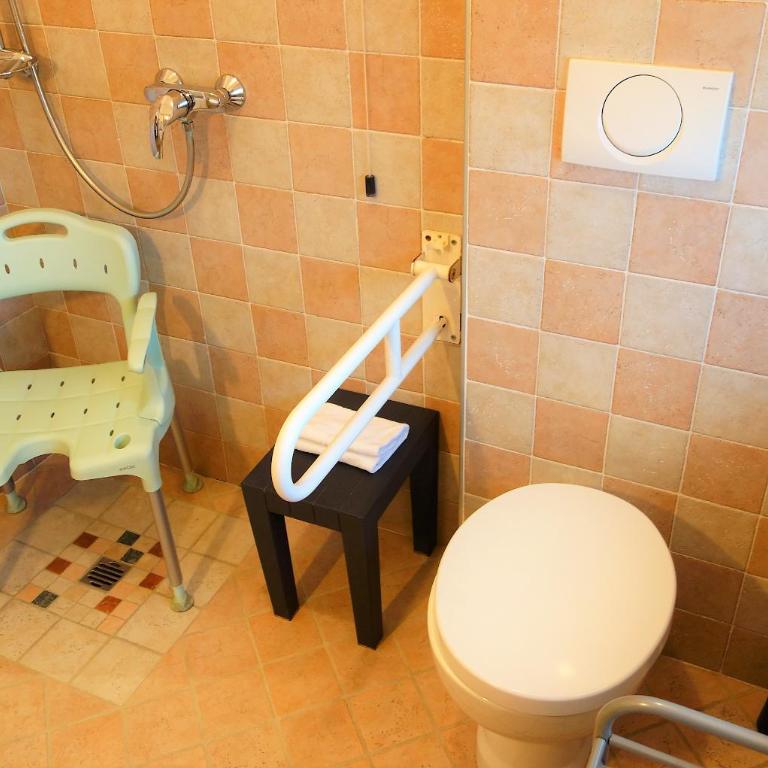 Euromotel Croce Bianca - Camera Tripla con Accesso Disabili - 8