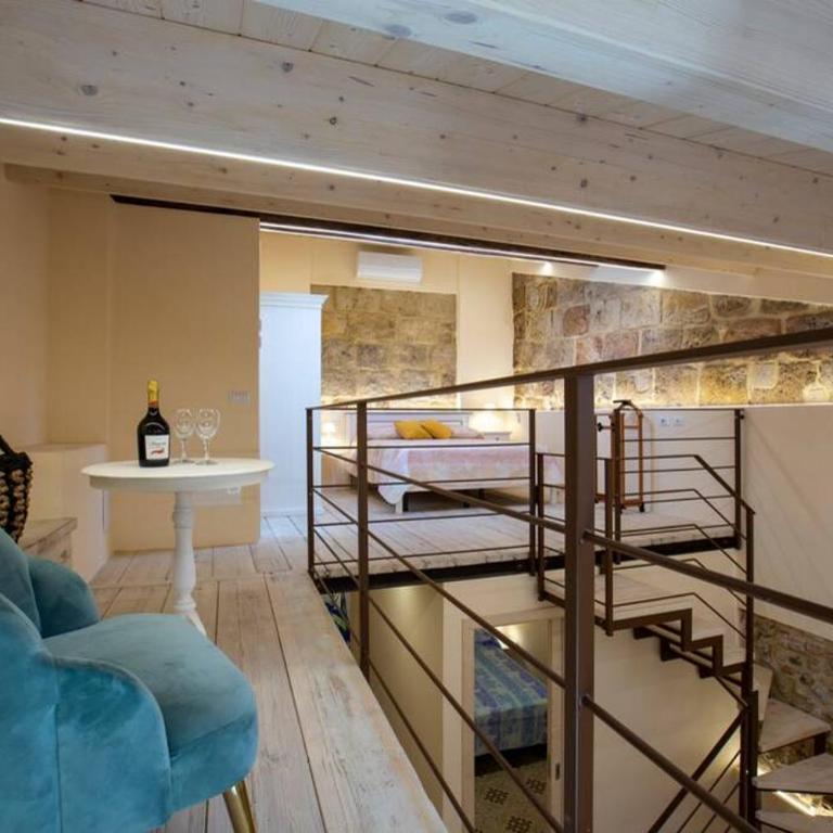 SUITE IL TEATRO - Appartamento con 2 Camere da Letto - 36