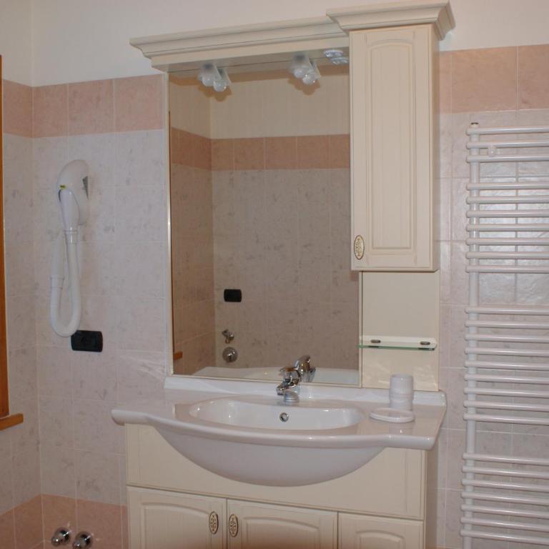 Casa Faifer mountain holiday Livigno - Appartamento con 2 Camere da Letto - 2