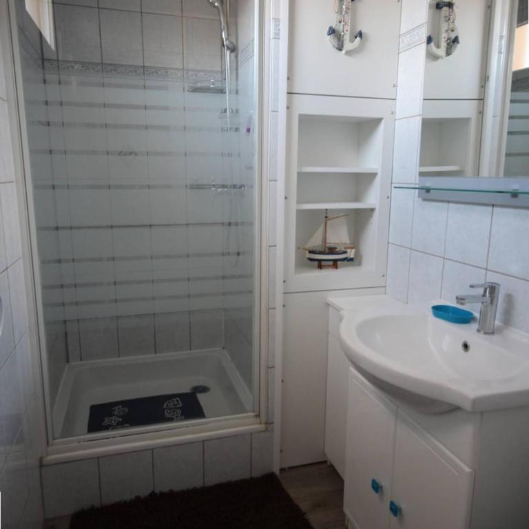 Studio climatise 2 couchages, Wifi, VUE MER directement à PORTIRAGNES PLAGE LXBFM10 - Studio Apartment with Sea View - 7