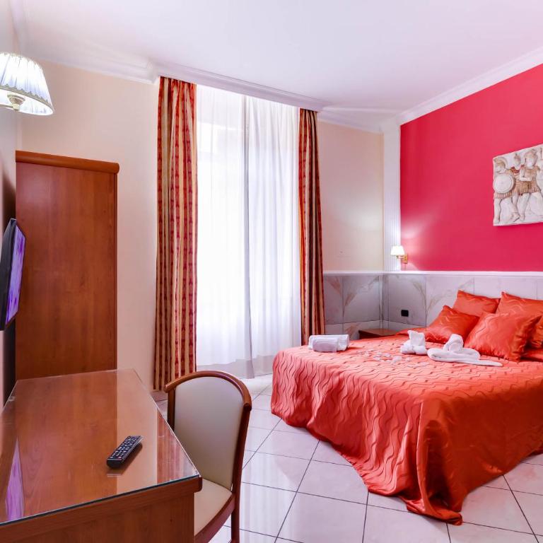 Hotel Suite Caesar - Camera Tripla Comfort - 39