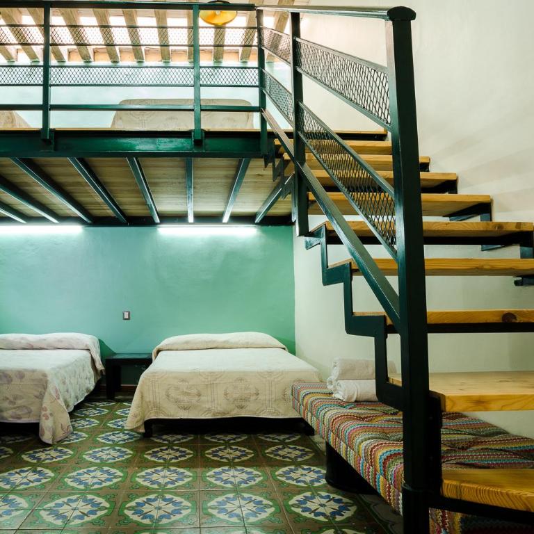 Hostal Santo Domingo - Habitación Familiar - 1