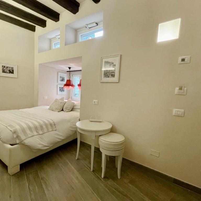 B&B Verona Centro - Camera Matrimoniale Deluxe - 10