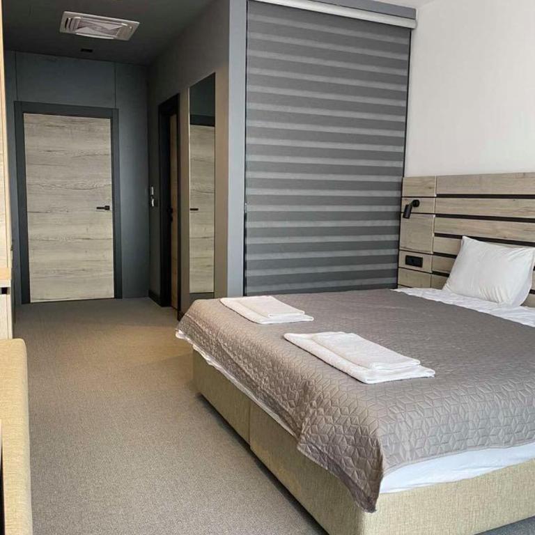 Super seven inn - Deluks Soba sa Bračnim Krevetom (King-size) - 11