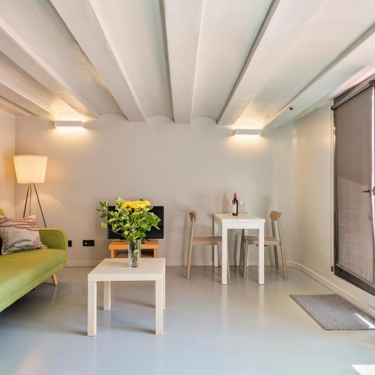 My Address in Plaza Real - One-Bedroom Apartment (2 Adults) - 7