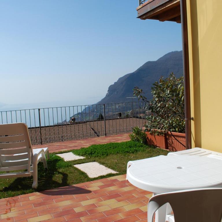 Appartamento Dante by Theater Home - Appartamento con Vista Lago - 1