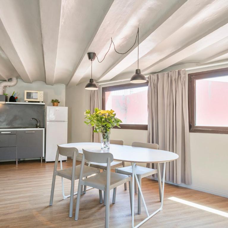 My Address in Plaza Real - Three-Bedroom Apartment - 13