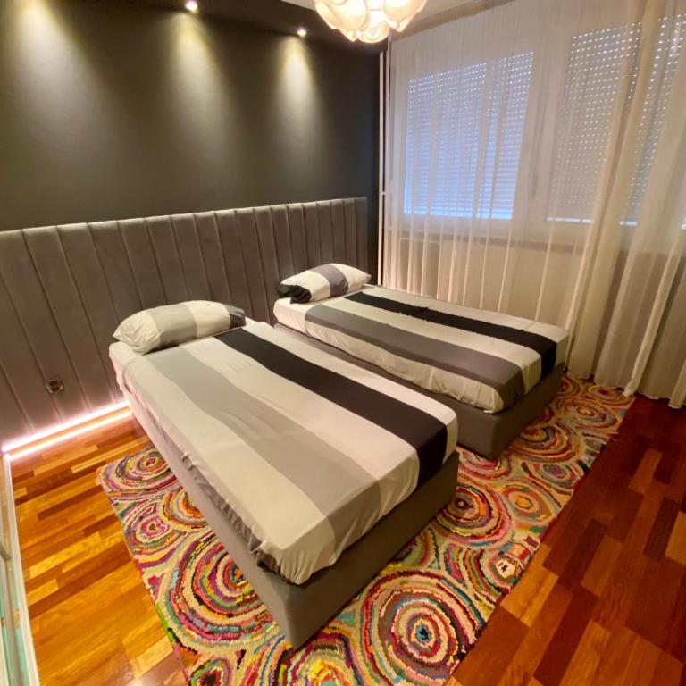 Apartment 8 - Apartment - 25