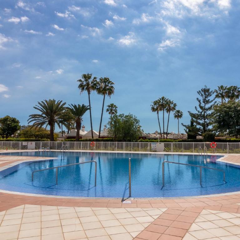 Bungalows Albaricoques 45 - Three-Bedroom Bungalow - 3