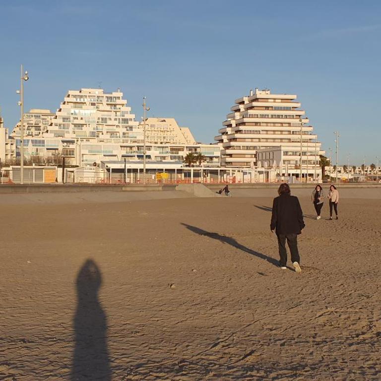 Grande villa indépendante proche plage et commerces grande motte - Villa - Côté Plage - 14
