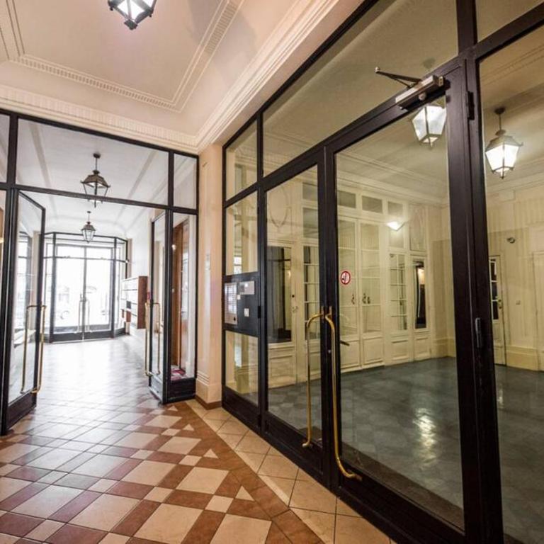 LE SEQUOIA Appart' pour 4 au Cœur de ville VICHY - Apartment mit 1 Schlafzimmer - 5