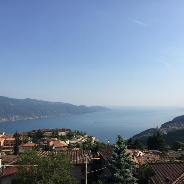 Appartamento Francesco by Theater Home - Appartamento con Vista Lago - 4
