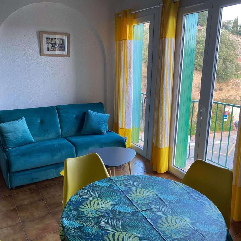 4MIR11JAUNE- Appartement avec place de parking proche centre ville - Appartement en Duplex - 1