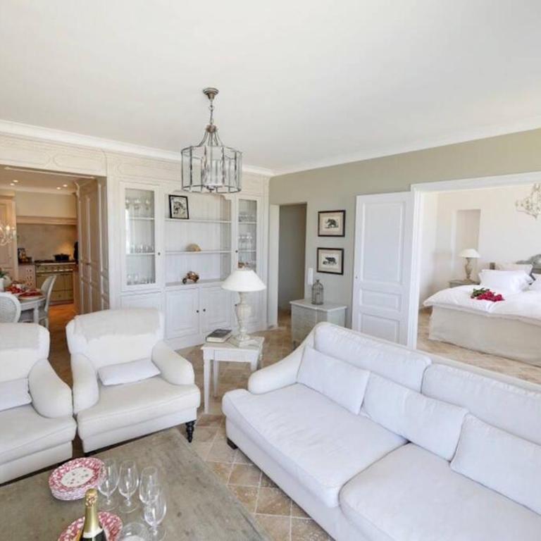 BORD DE MER - AC, WIFI, chic, sea view, beach 2 minutes walk - Appartement 2 Chambres - 10