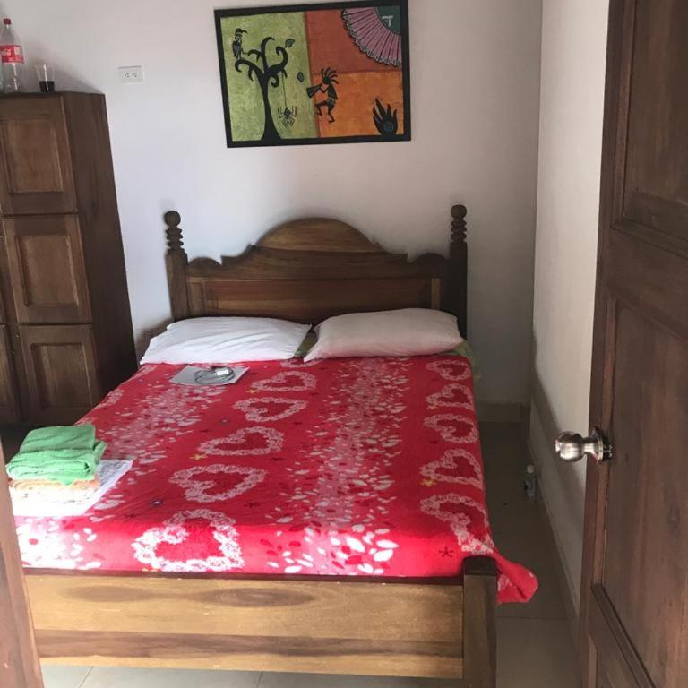 Sergeant Pepper's Hostel - Superior Family Room - 1